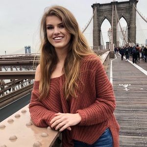 Meet your Posher, Ansley